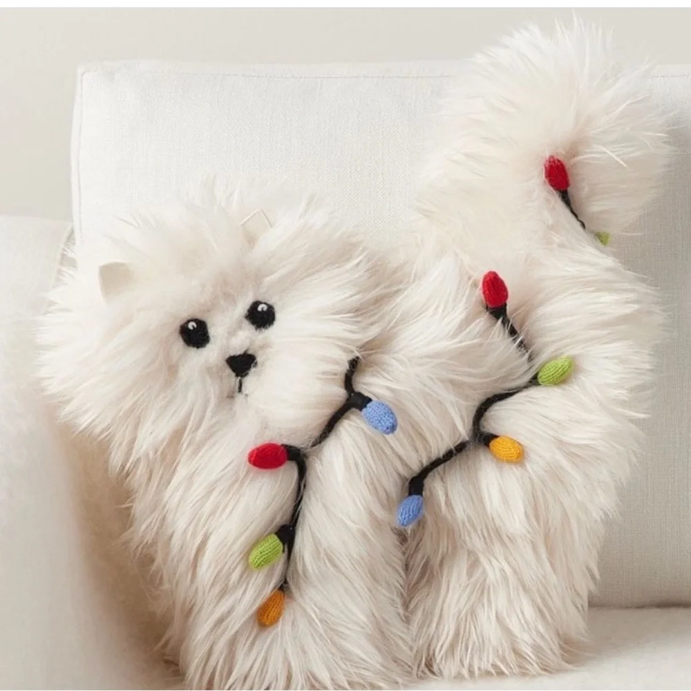 NWT Pottery Barn National Lampoon’s Christmas Vacation Cat Pillow Lights